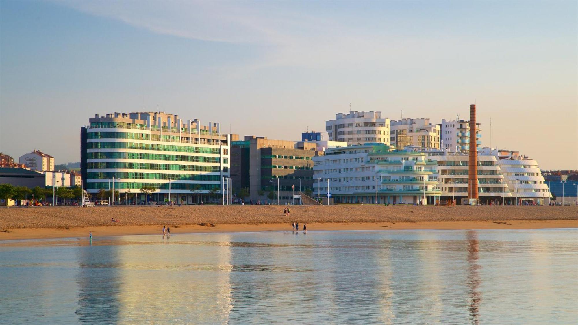 Ferienwohnung Av Gijon Poniente Playa Exterior foto